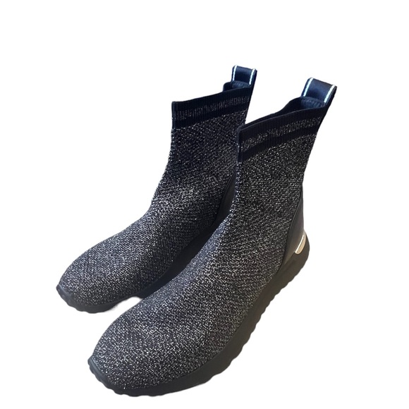 Michael Kors Metallic Bodie Bootie - Picture 7 of 12